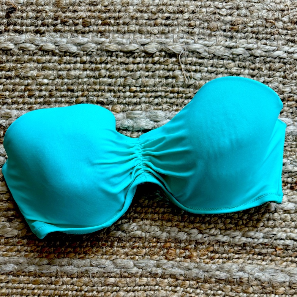 Victoria’s Secret underwire bikini top